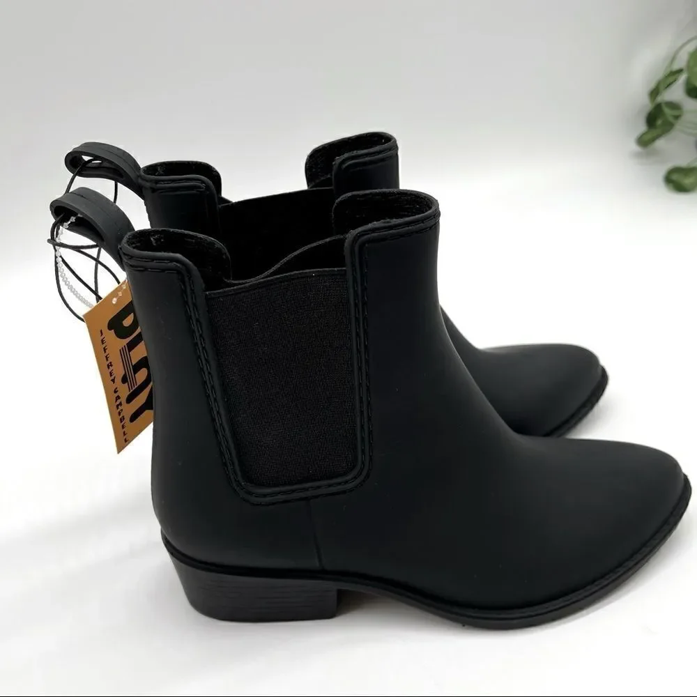 NWT Jeffrey Campbell PLAY Black Matte Rubber Ankle Boots Size 7